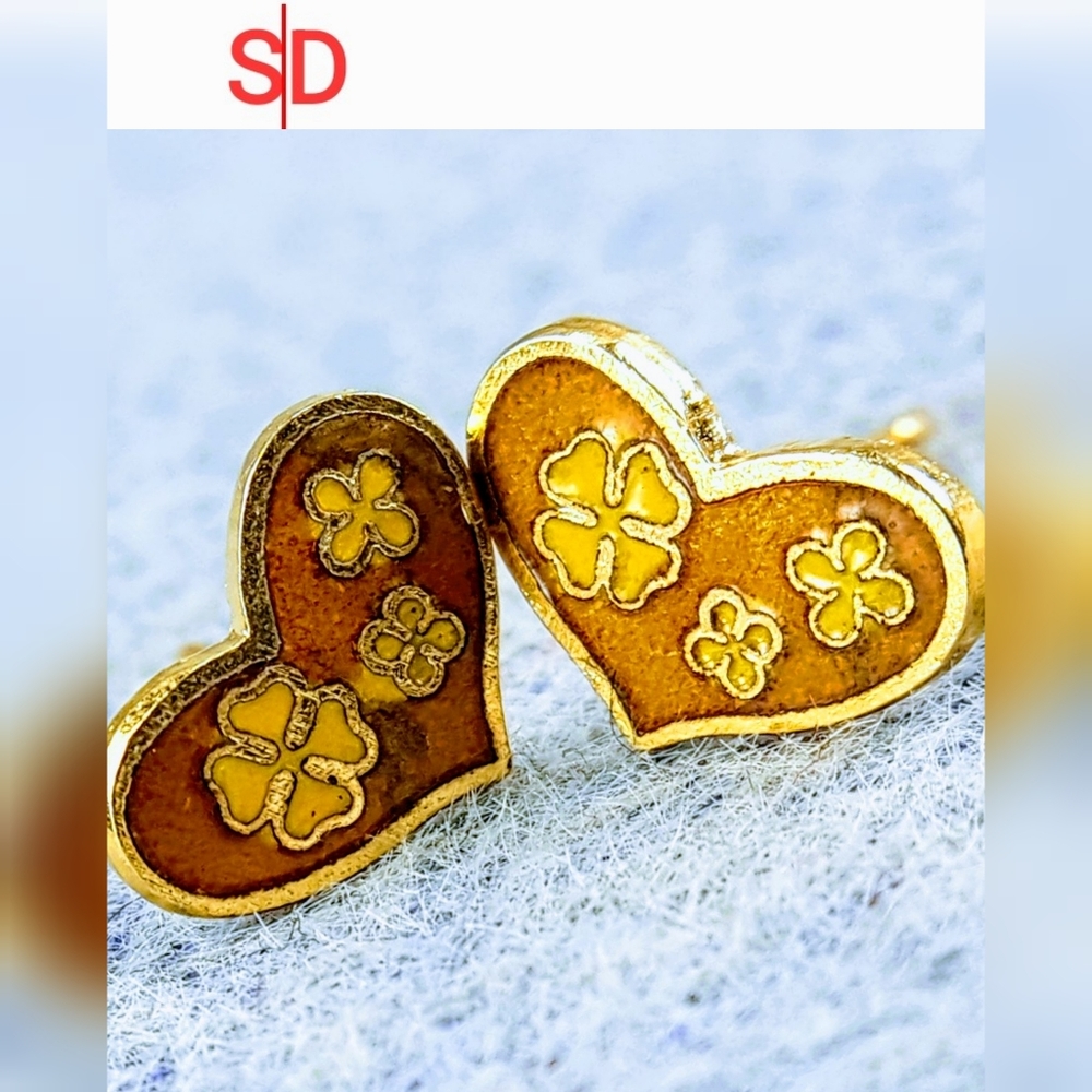 Solid Brass Cloissone (Enamel) Heart Shaped Stud Earring